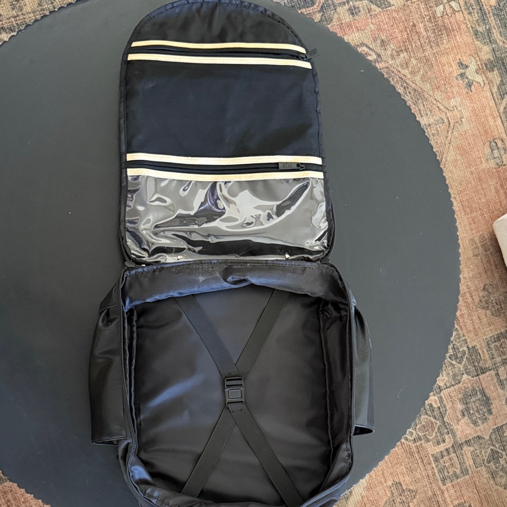 Beis Backpack - image 3